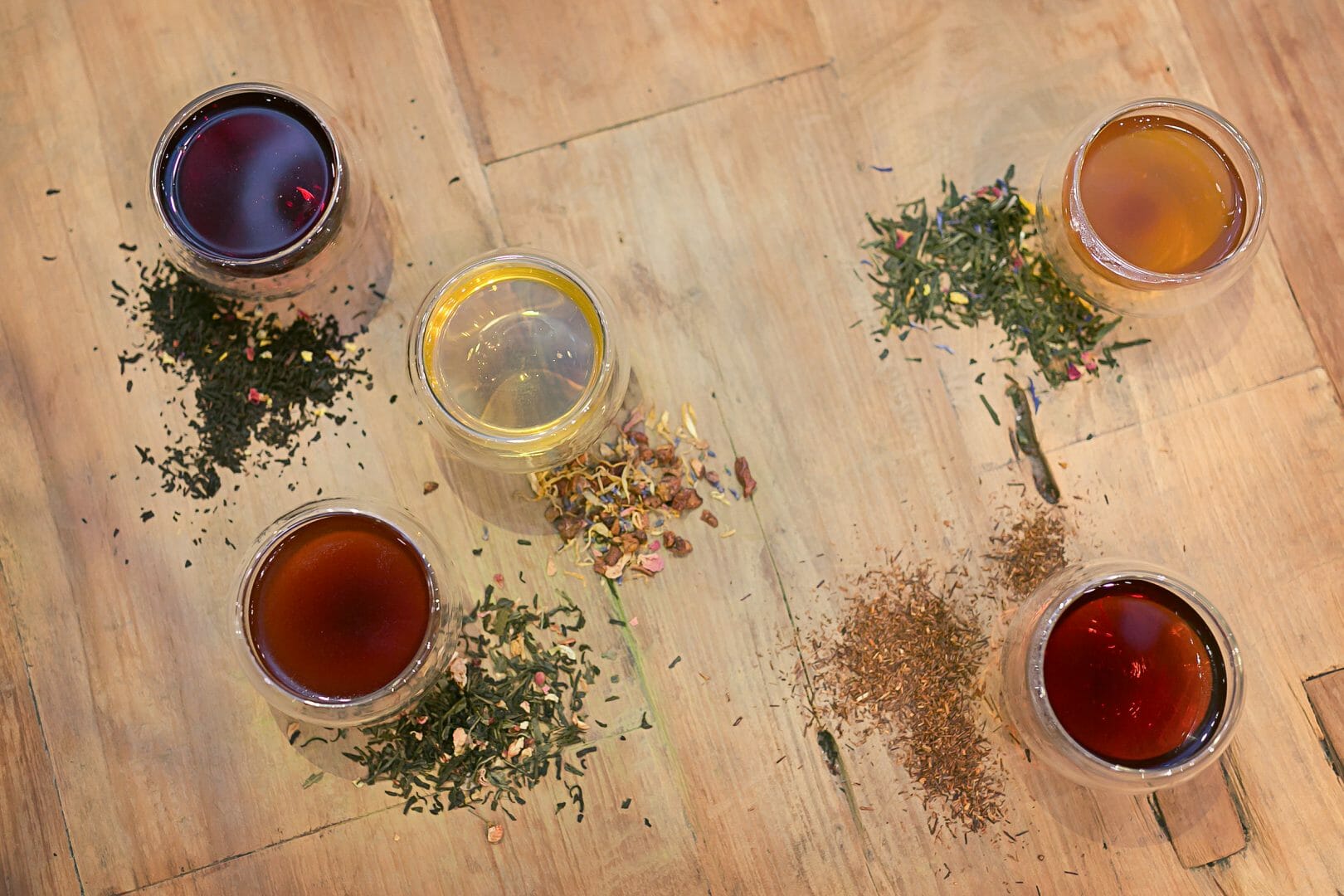 Red Sparrow tea varieties