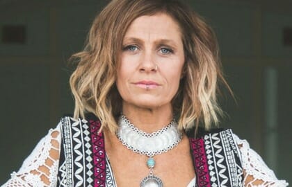 Kasey Chambers & the Fireside Disciples