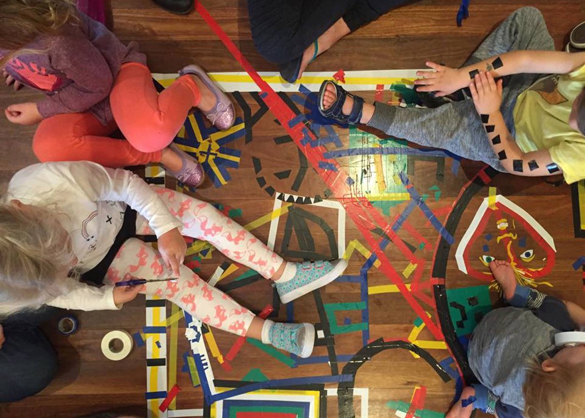 Tot’s Tours, Manning Regional Art Gallery