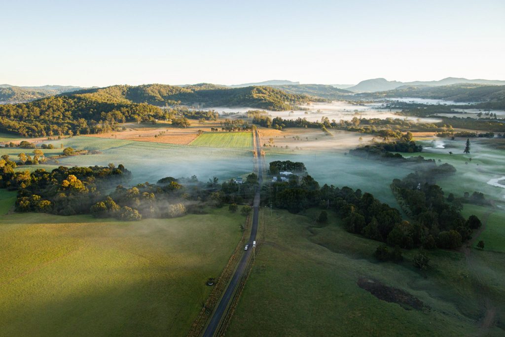 hot air balloon view byron bay