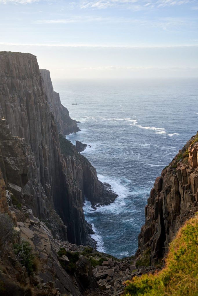 Ocean cliffs in Tasmania