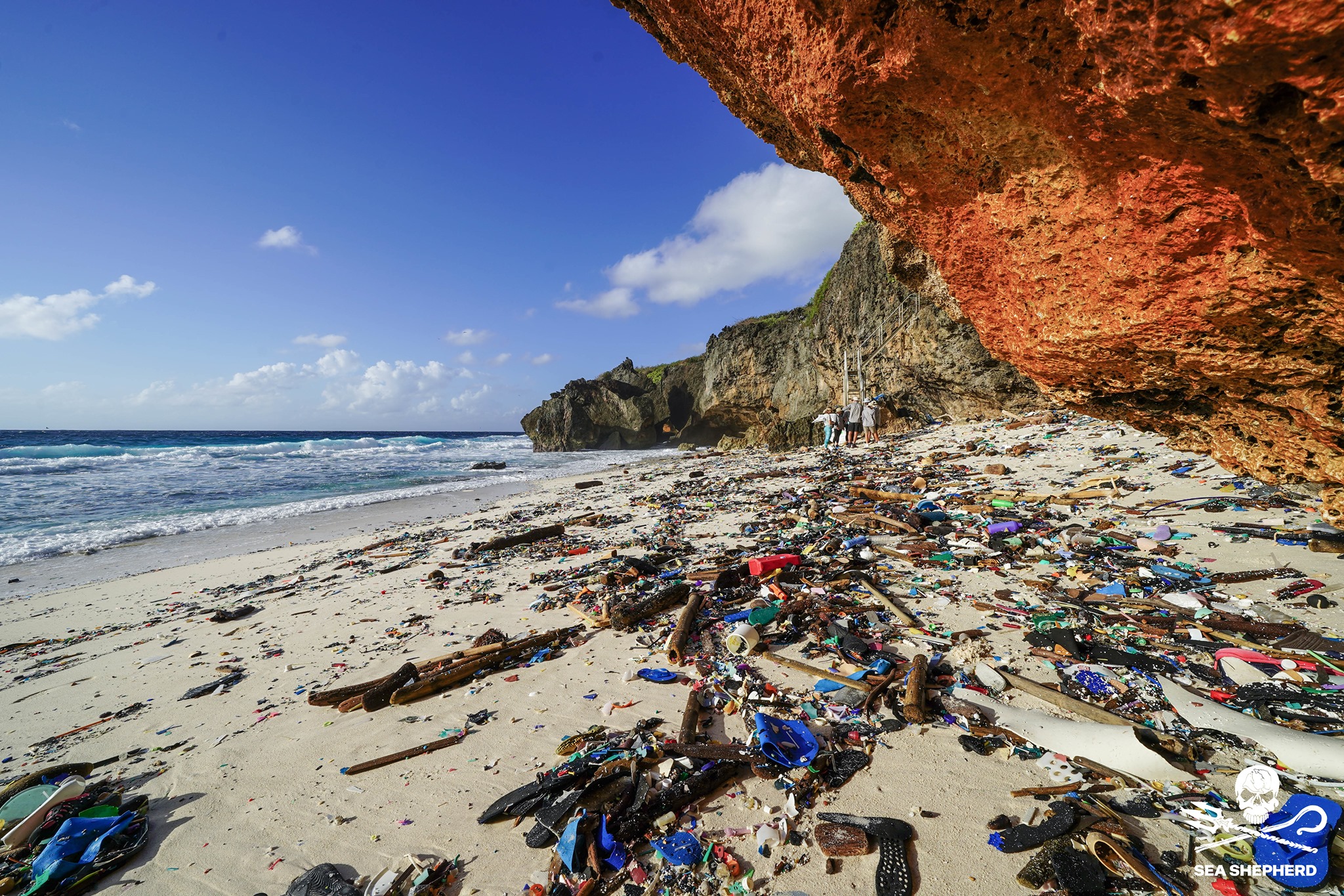 Massive Beach Clean Up on Christmas Island